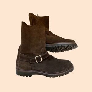 Salvatore Ferragamo suede boots size 7.5
